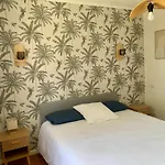 Jolie Maison Avec Tres Belle Terrasse Couverte A 10 Min Du Centre De Salies De Bearn Dom wakacyjny