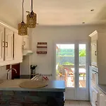 Jolie Maison Avec Tres Belle Terrasse Couverte A 10 Min Du Centre De Salies De Bearn Dom wakacyjny Lahontan