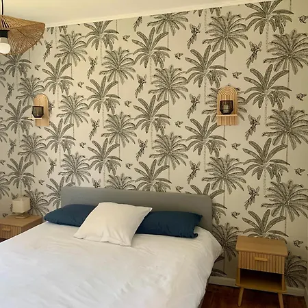 Jolie Maison Avec Très Belle Terrasse Couverte à 10 Min Du Centre De Salies De Bearn * Lahontan