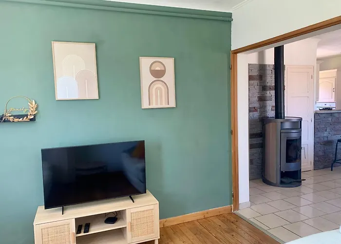 La Jeanne- Charmante Maison Avec Tres Belle Terrasse Couverte A 10 Min Du Centre De Salies De Bearn