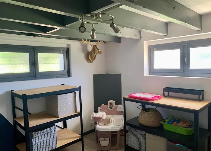 La Jeanne- Charmante Maison Avec Tres Belle Terrasse Couverte A 10 Min Du Centre De Salies De Bearn Semesterbostad *