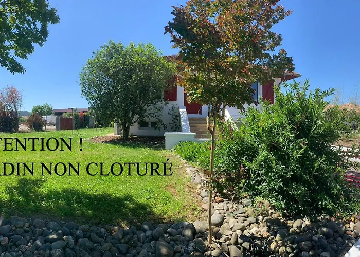 Semesterbostad La Jeanne- Charmante Maison Avec Tres Belle Terrasse Couverte A 10 Min Du Centre De Salies De Bearn *